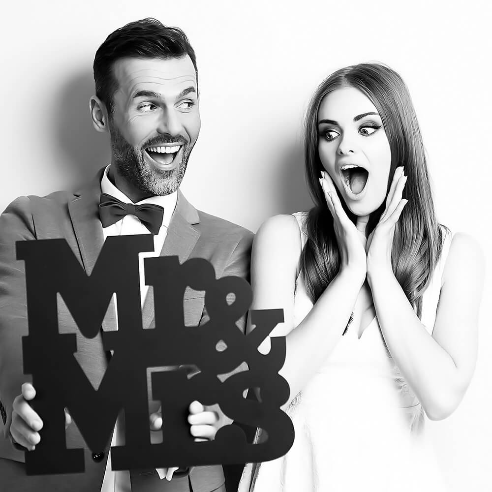 Glam-Filter on black and white photobooth black and white photobooth